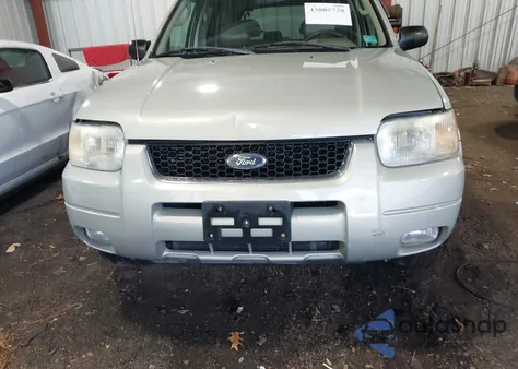 2004 Ford Escape Limited from USA, damaged, VIN 1FMCU04134KA20155